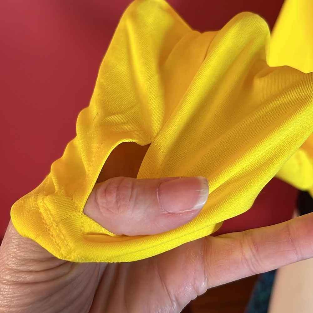 Canary yellow Fabletics front twist long sleeve top - Picture 4 of 13